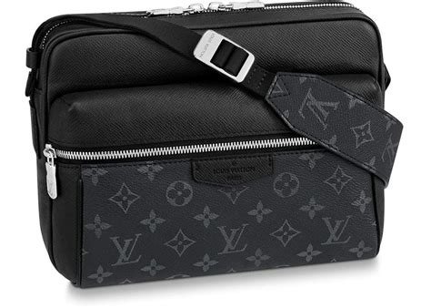 outdoor messenger tasche louis vuitton|Outdoor Messenger Bag .